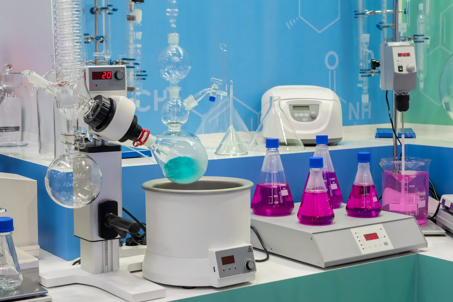 Destylatory laboratoryjne