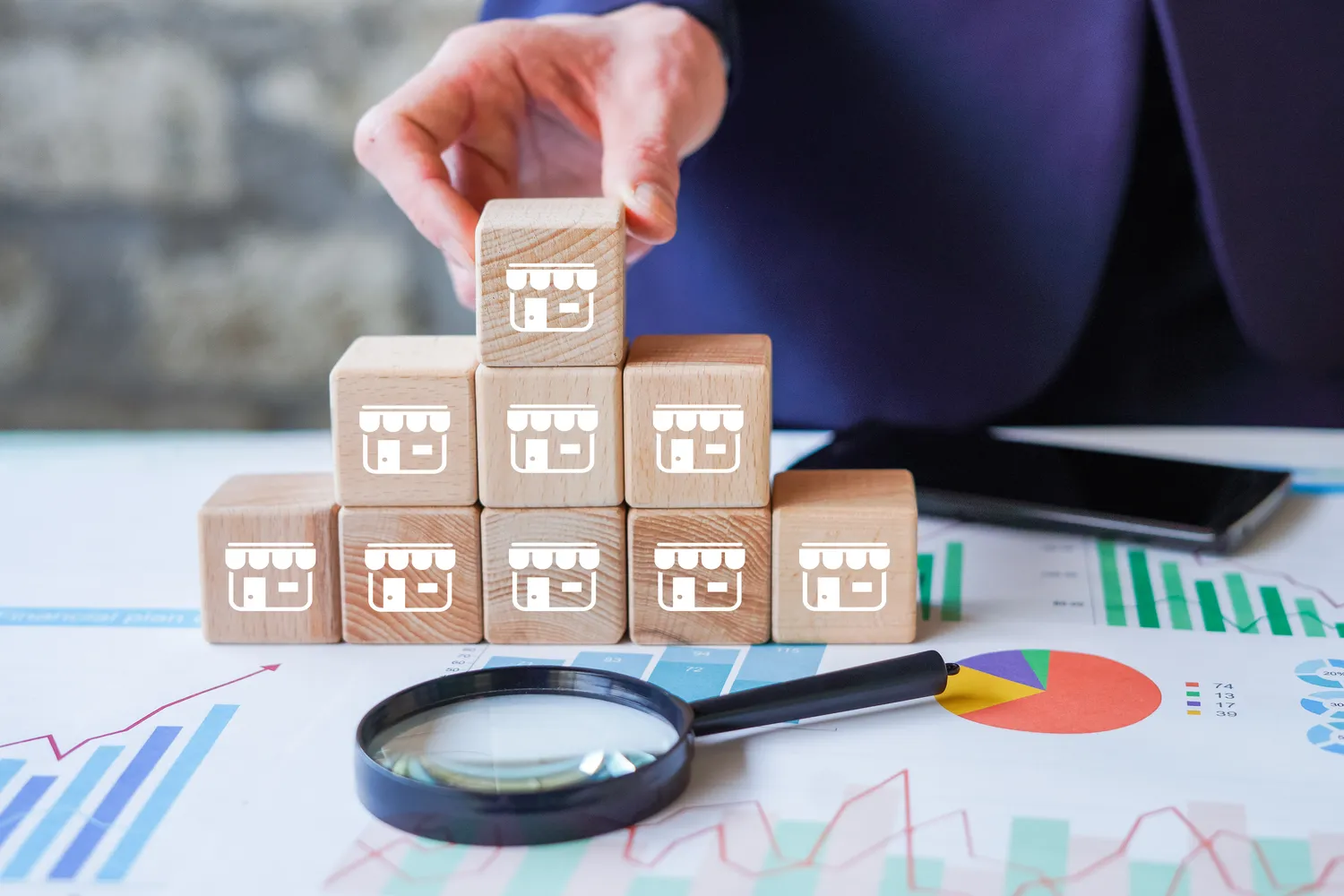 Wybór oferty franczyzowej sklepu spożywczego - czym się kierować?